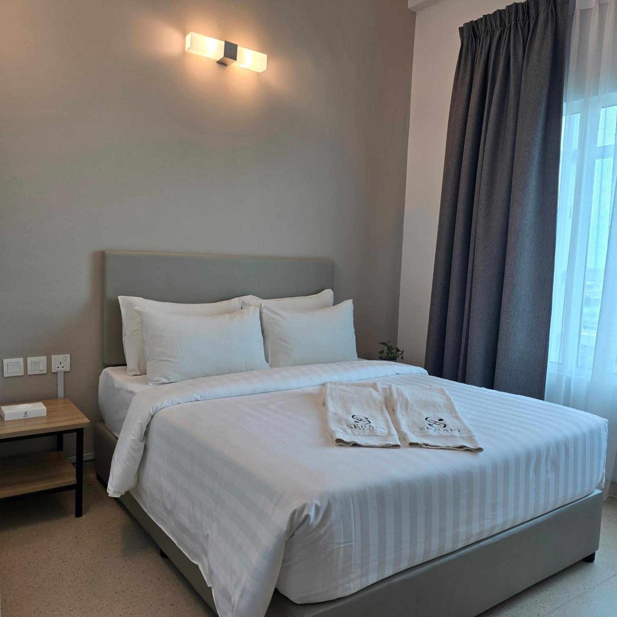 Serapi Verdure Hotel Kuching Exterior foto